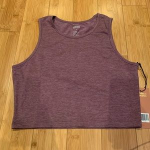 ReSet Super Crop by Girlfriend Collective NWT
